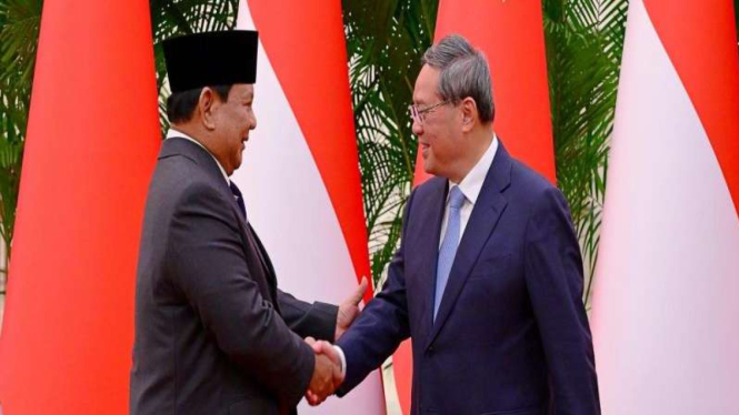 Presiden RI Prabowo Subianto saat bertemu dengan Perdana Menteri Tiongkok Li Qiang, beberapa waktu lalu.
