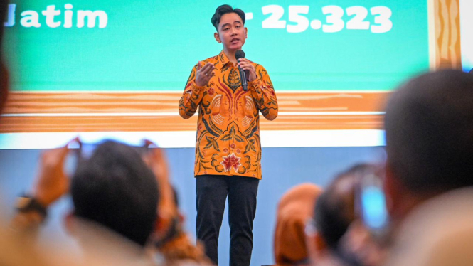 Wakil Presiden RI Gibran Rakabuming Raka di Rakor (Doc: Kemendikdasmen)