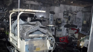 Salah satu ruangan di dalam Rumah Sakit di India Utara terbakar