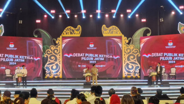 Suasana debat Pilgub Jatim di Grand City Surabaya, Jawa Timur.