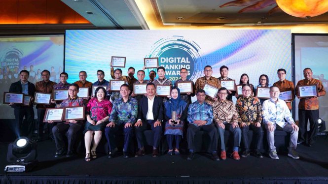 Foto pemenang Digital Banking Awards (DBA) 2024