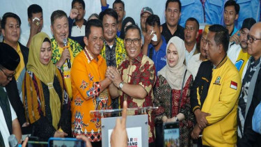 Cagub-cawagub Kepri nomor urut 1, Ansar Ahmad-Nyanyang Haris Pratamura.