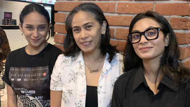 Pemain Film Women from Rote Island