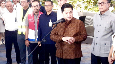 Menteri BUMN, Erick Thohir, dalam konferensi pers di Bandara Soekarno-Hatta, Tangerang, Banten, Rabu, 4 Desember 2024]