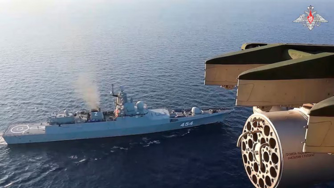VIVA Militer: Kapal perang Admiral Gorshkov Angkatan Laut Rusia