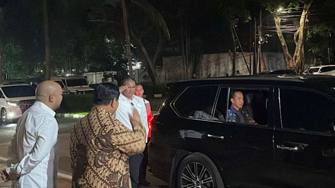 Paspampres Hormat dan Teriak Komando ke Presiden Prabowo Subianto