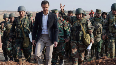 VIVA Militer: Bashar al-Assad dan pasukan Angkatan Bersenjata Suriah