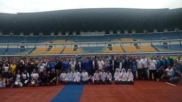 Persib Bandung Gelar Doa Bersama dan Syukuran Penggunaan Stadion Gelora Bandung Lautan Api (foto: Dede Idrus) 