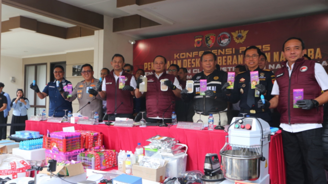 Bea Cukai dan Bareskrim Polri Ungkap Clandestine Lab