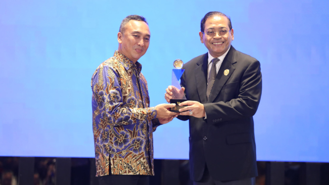 Polri menerima penghargaan Keterbukaan Informasi Publik (KIP)