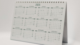 Intip Kalender Tahun 2025, Ada Informasi Lengkap Libur Nasional hingga Cuti Bersama