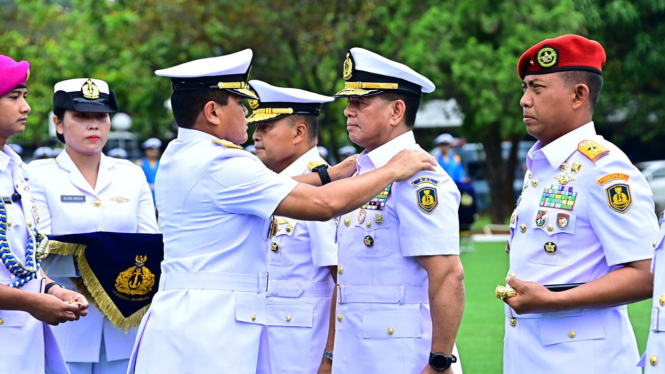VIVA Militer: KSAL pimpin Sertijab Gubernur AAL dan Danpuskopaska