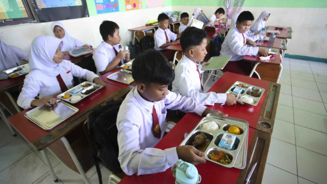 Program Makan Bergizi Gratis, Program Makan Siang Gratis