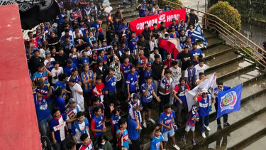 Aremania loyalis Arema Indonesia (istimewa)