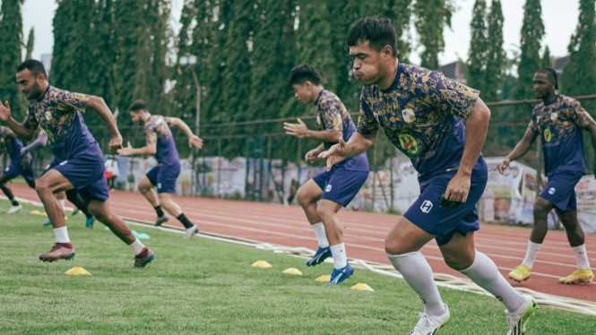 Pemain PS Barito Putera menjalani latihan sebelum laga kontra Persija Jakarta - Foto Dok Barito Putera