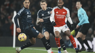 Duel Arsenal vs Aston Villa
