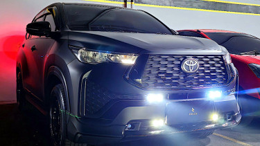 Modifikasi Innova dengan produk Saber Industries