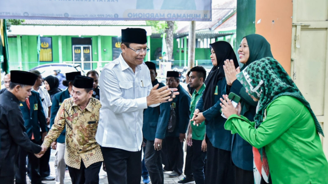 Istimewa