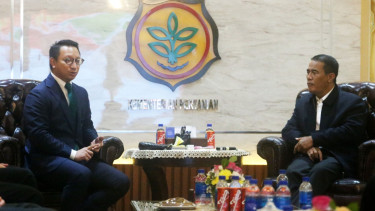 Ketua PP Pordasi Aryo Djojohadikusumo bersama Menteri Pertanian Andi Amran