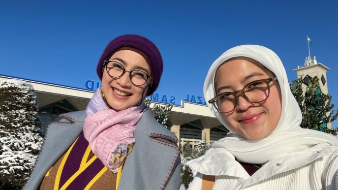 Desy Ratnasari dan sang putri.
