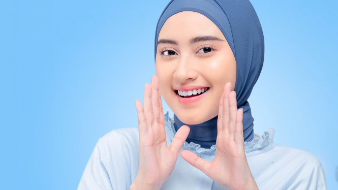 Ilustrasi kulit tanpa noda, warna yang merata, dan bebas dari jerawat 