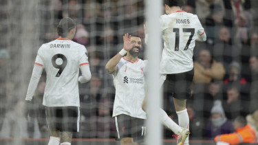 Pemain Liverpool, Mohamed Salah rayakan gol