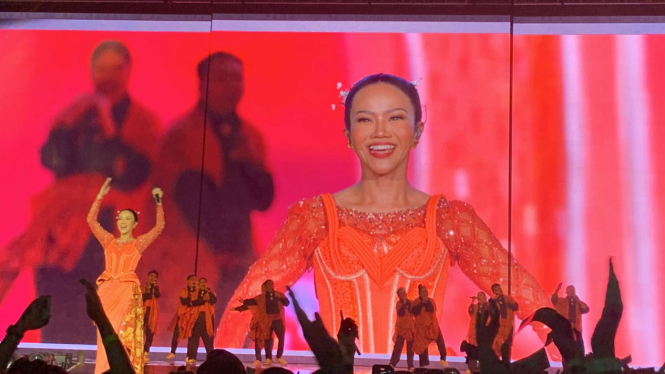 Konser Yura Yunita