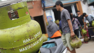 LPG 3 kg, Antrean Warga Beli LPG 3 kg