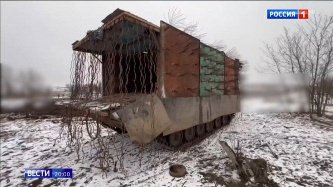 VIVA Militer: Tank tempur militer Rusia berbulu