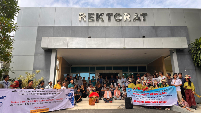 Dosen ISI Yogyakarta gelar demonstrasi tuntut Tukin segera dicairkan