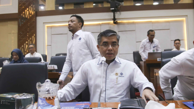 Menteri Ketenagakerjaan Yassierli, Menaker Yassierli Raker dengan Komisi IX DPR