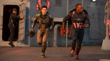 Aktor Anthony Mackie membuat kejutan di film Captain America: Brave New World