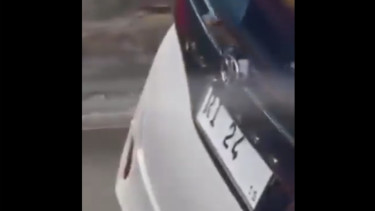 Toyota Alphard RI 24 masuk jalur busway