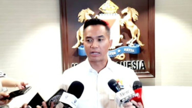 Ketua Umum Kadin Indonesia, Anindya Bakrie, saat ditemui usai menggelar rapat pengurus harian Kadin Indonesia, di Menara Kadin Indonesia, Jakarta Selatan, Rabu, 5 Februari 2025