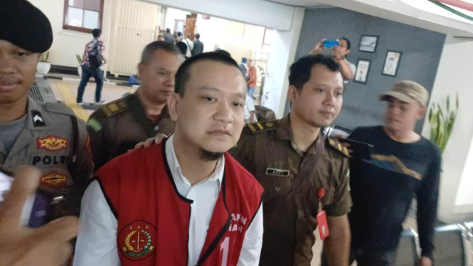 Terdakwa Ivan Sugiamto di PN Surabaya.