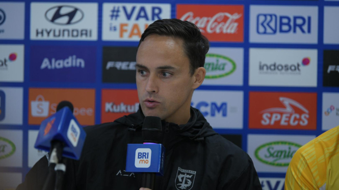 Pelatih Persebaya Surabaya, Paul Munster