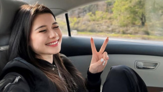 Cucu Pendiri Mustika Ratu Diselingkuhi, Iris Wullur Liburan ke Bangkok! Netizen: Sama Suami Orang Ya?