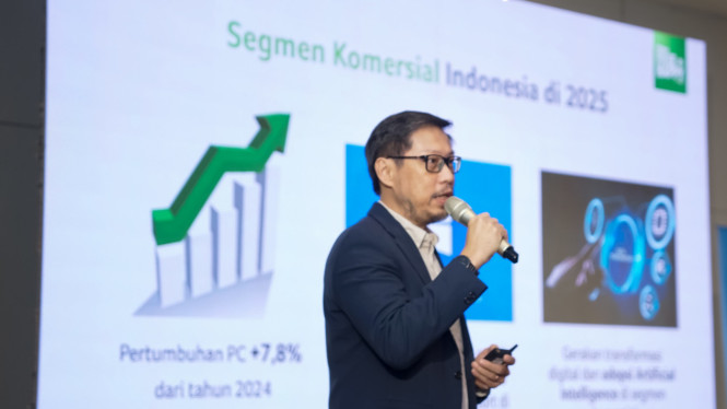 Products and Solutions Director Acer Indonesia, Riko Gunawan.