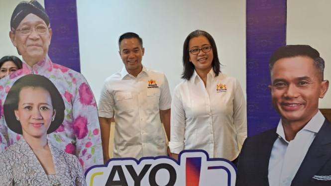 Ketua Umum KADIN Anindya Bakrie dan Ketua KADIN DIY GKR Mangkubumi