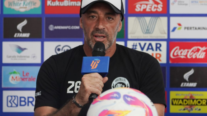 Pelatih Arema FC, Ze Gomes