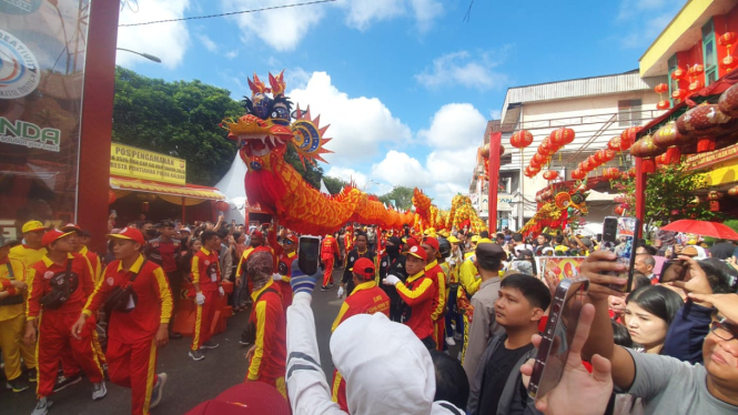 Perayaan Cap Go Meh Pontianak Dimeriahkan 39 Naga.