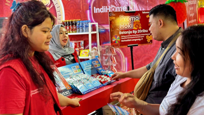 Telkomsel mendukung perayaan Cap Go Meh.