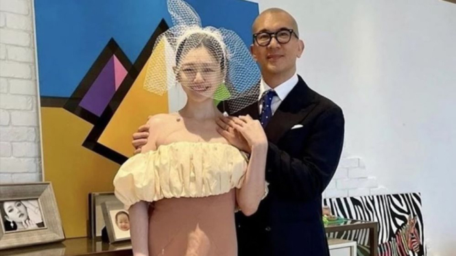 Mendiang Barbie Hsu dan sang suami, DJ Koo