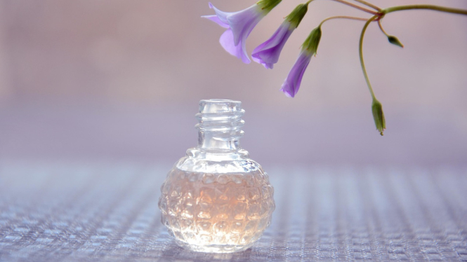 Ilustrasi parfum