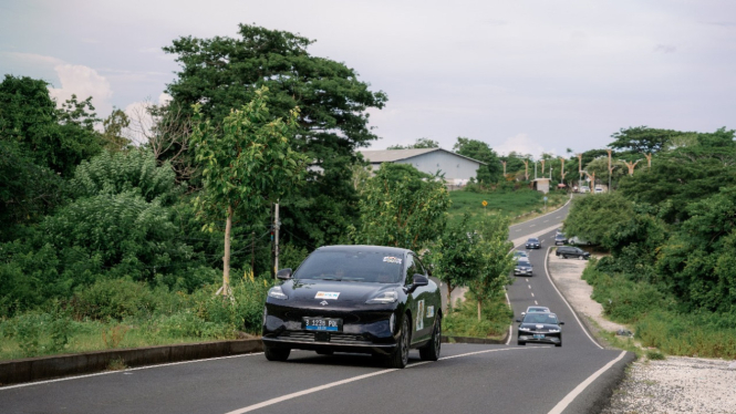 Touring komunitas mobil listrik