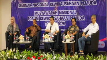 Wakil Wamendes PDTT Ahmad Riza Patria.