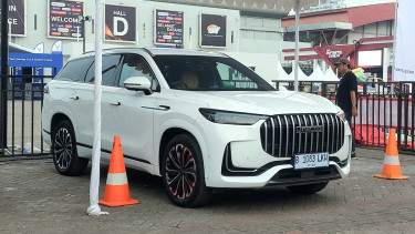 Jaecoo J8 di area test drive IIMS 2025