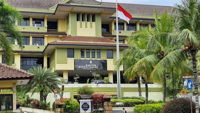 Kantor bupati Tangerang.