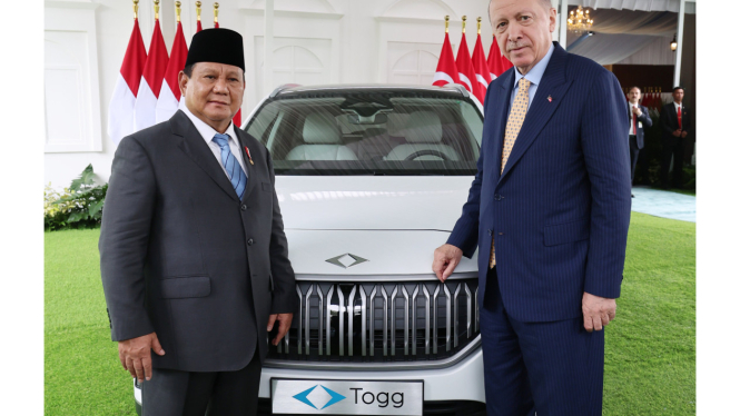 Presiden Turki, Recep Tayyip Erdogan, hadiahi Prabowo mobil listrik