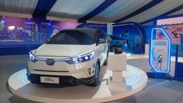 Toyota Kijang Innova BEV